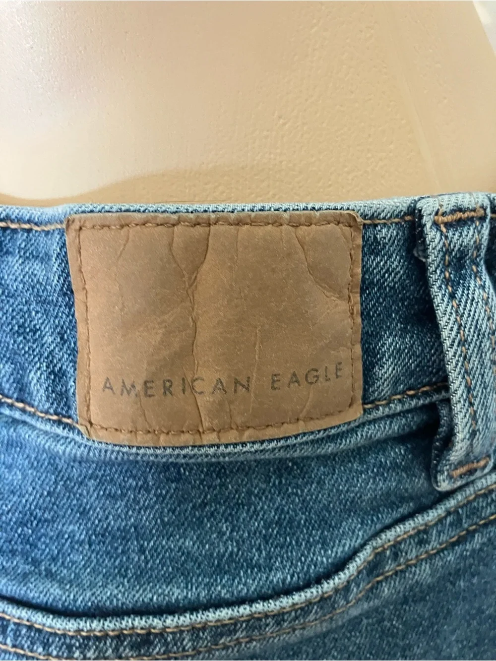 American Eagle Outfitters Mid-Rise Straight Leg Denim Jeans - Medium Blue